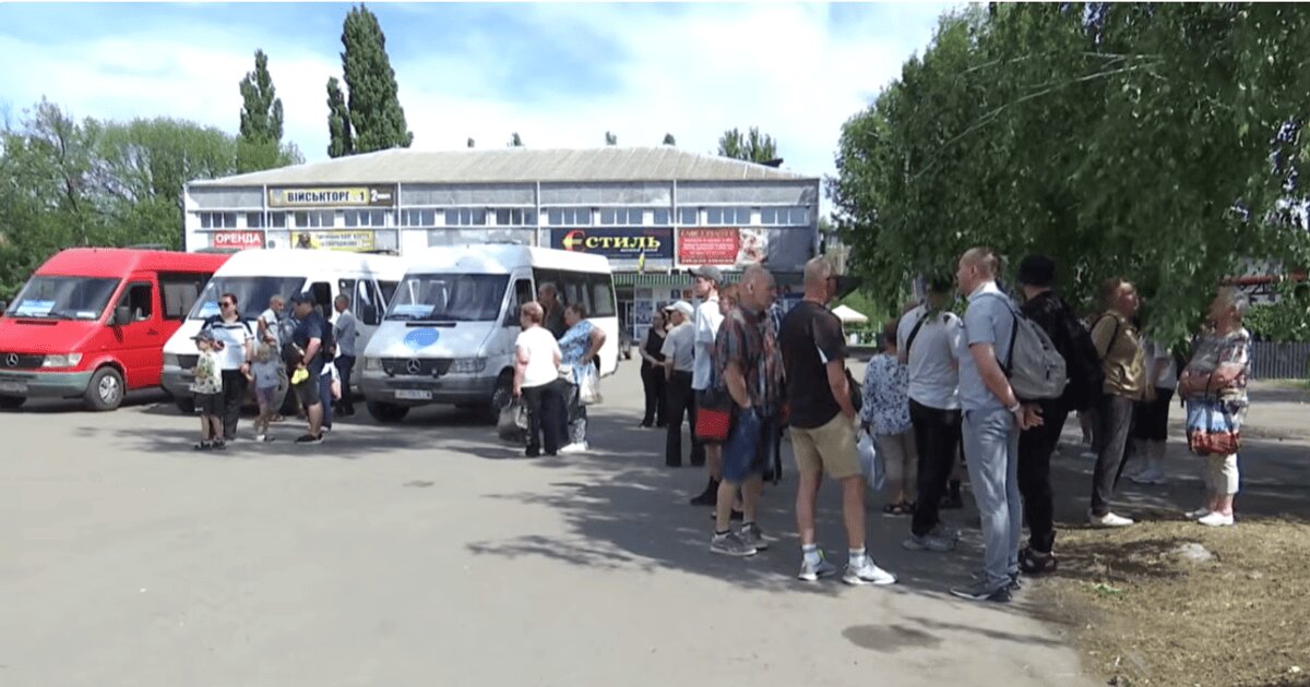 Евакуація цивільного населення на Дніпропетровщині