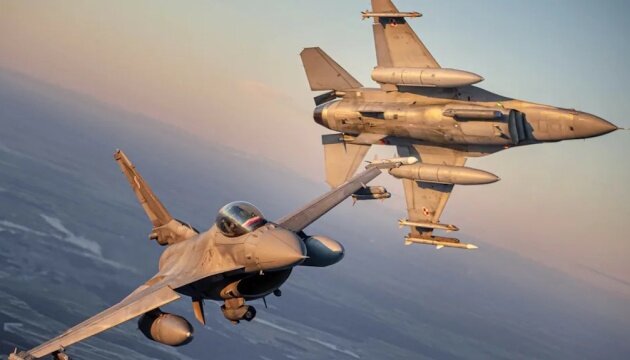 Польський винищувач F-16
