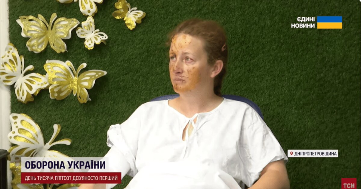 Згарище на місці автозаправної станції після атаки російських дронів