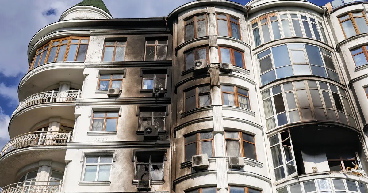 Наслідки російського ракетного удару по Одесі