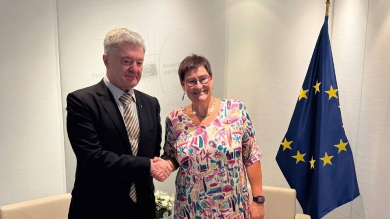 Петро Порошенко у Страсбурзі під час зустрічі з президенткою ПАРЄ Петрою Байр