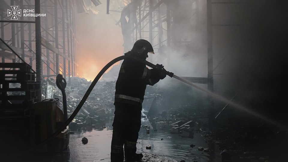 Наслідки російської атаки на Київщині