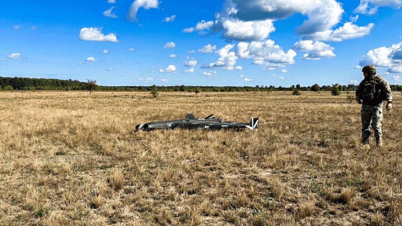 Українська ППО під час нічної роботи проти російських дронів