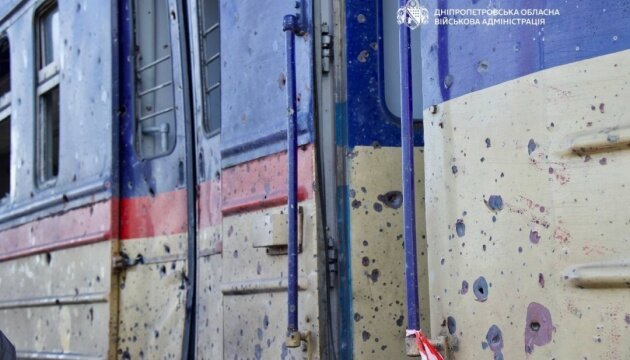 Наслідки удару по залізничному вокзалу в Дніпрі